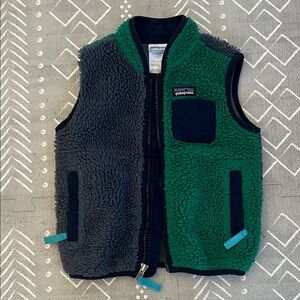 Patagonia Kids' Two-Tone Chunky Fleece Vest - Green and Navy